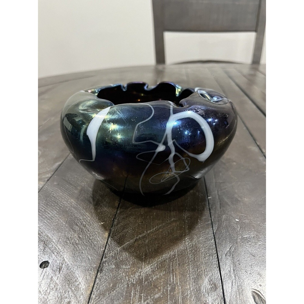 Amethyst Opalescent Threading Swirls Art Glass Handblown Rose Bowl